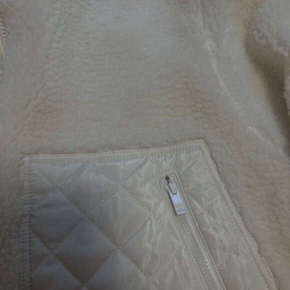 Alo Yoga Women's White Sherpa Edge Bomber Size S-L - Picture 6 of 15